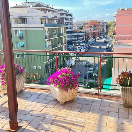 Ferienwohnung Panoramic And Bright Penthouse Is Waiting For You Rom Exterior foto