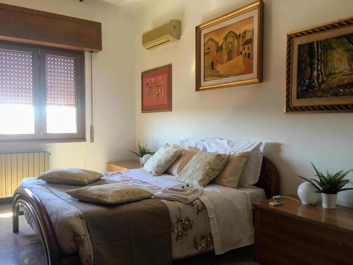 Ferienwohnung Panoramic And Bright Penthouse Is Waiting For You Rom Exterior foto