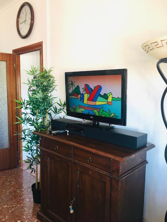 Ferienwohnung Panoramic And Bright Penthouse Is Waiting For You Rom Exterior foto
