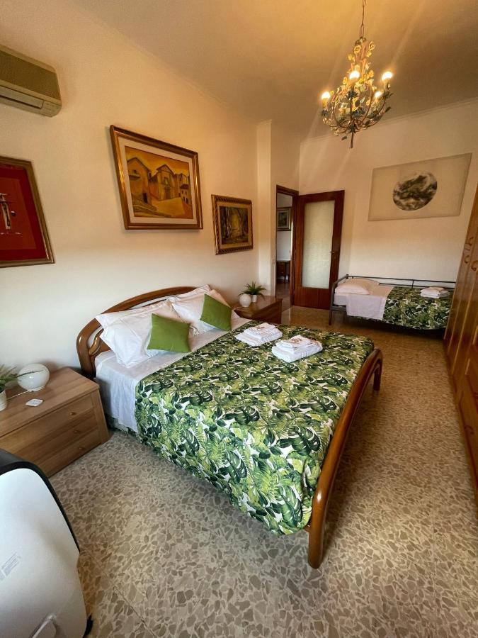 Ferienwohnung Panoramic And Bright Penthouse Is Waiting For You Rom Exterior foto